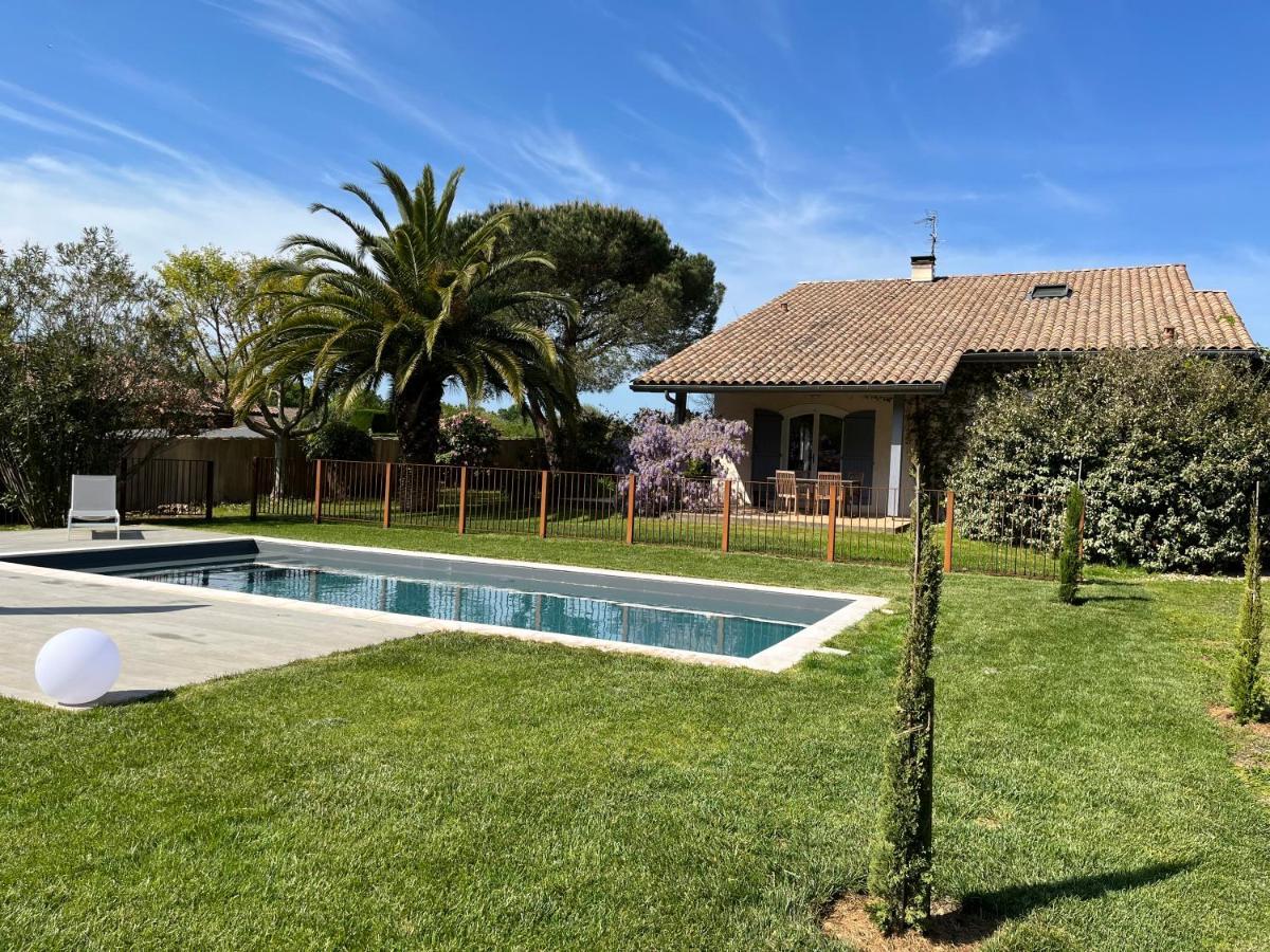 Maison De Charme Avec Piscine Saint-Martin-de-Seignanx Exterior photo